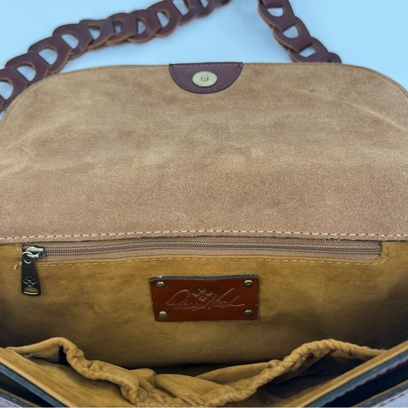 Patricia Nash Chelsey Chainlink Leather Crossbody Bag in British Tan - Picture 7 of 14